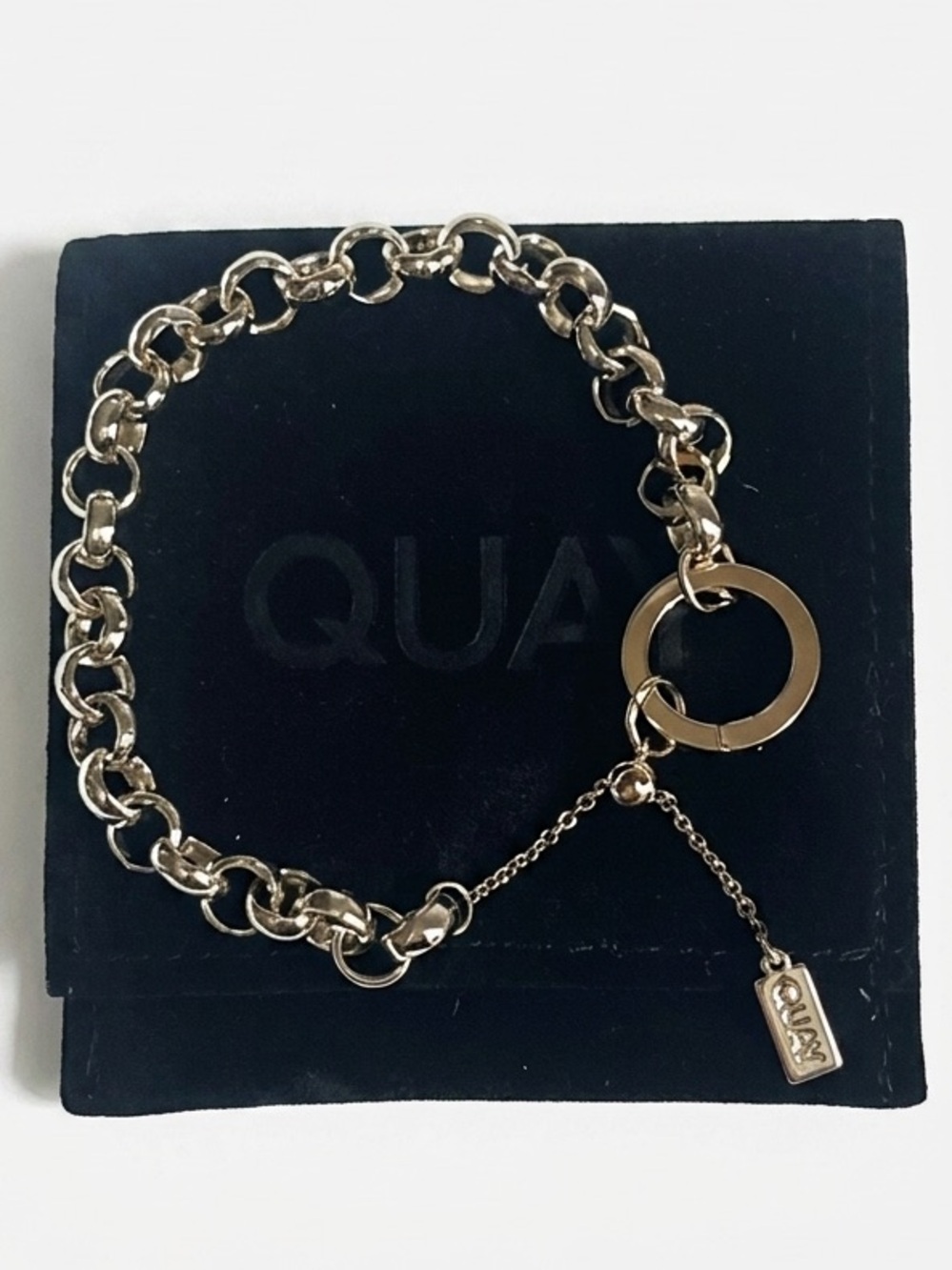 Quay Australia Link Bracelet with Medallion Charm - Picture 2 of 6